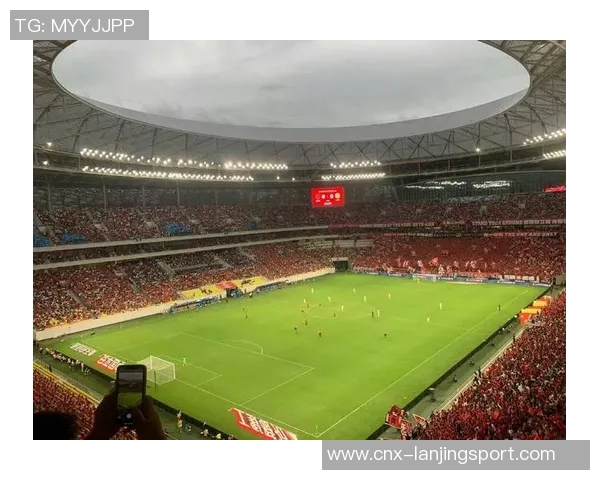 西安室内足球场全新体验打造热情运动氛围助力球迷畅享足球乐趣