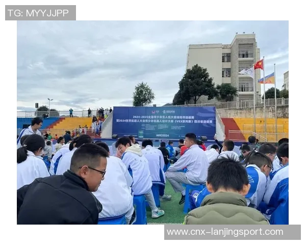 青少年足球联赛助力青少年成长与团队精神培养的全新平台